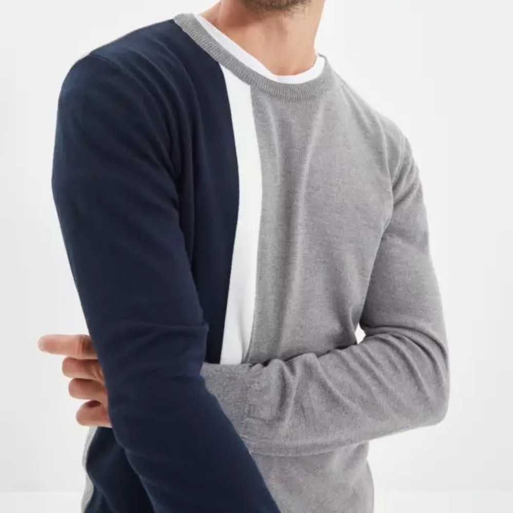 Grey navy and white long sleeve sweater
